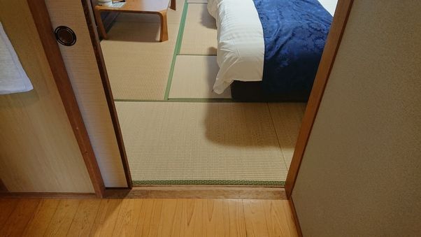 和室ツイン【トイレ付き】