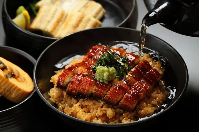 【夏】鹿児島うなぎと黒牛溶岩焼きしゃぶ×ハーフビュッフェ