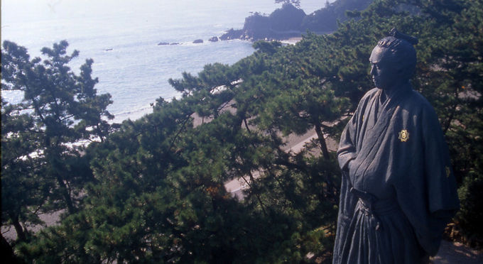 坂本龍馬像