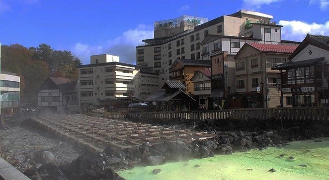 草津湯畑