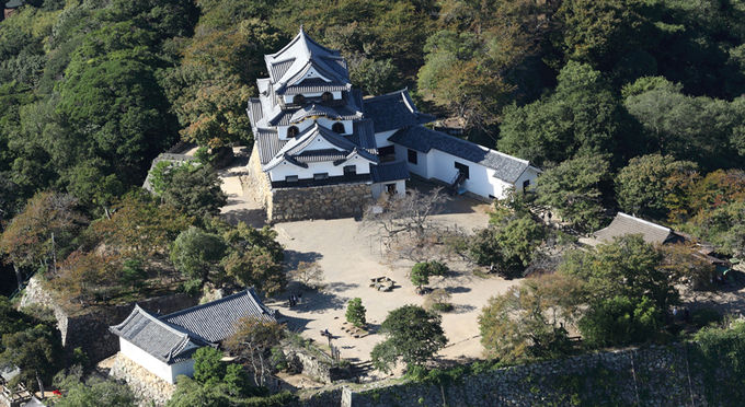 彦根城