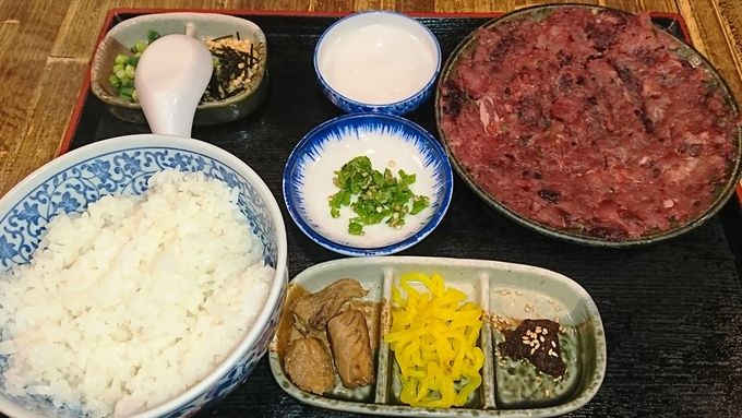 うずわ定食／楽味屋　まるげん
