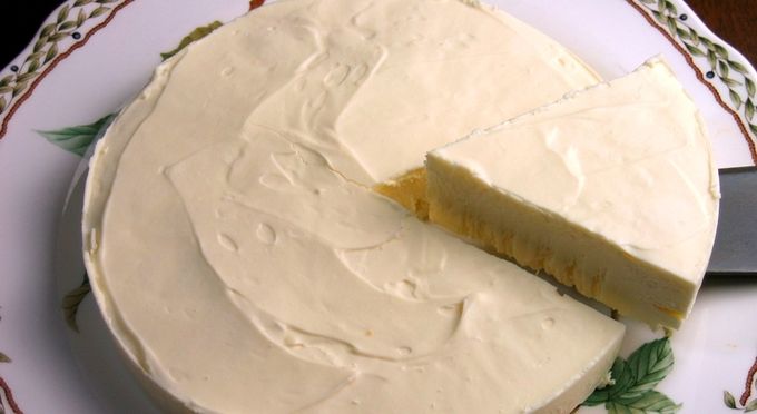 チーズケーキのチロル