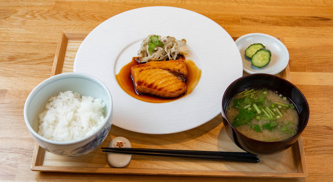 鼎（かなえ）　斉吉