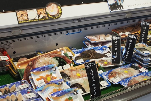 淡路島産の食材はこちらでどうぞ 「福良マルシェ」