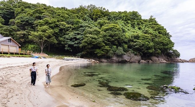 庵蛇（あんじゃ）浜