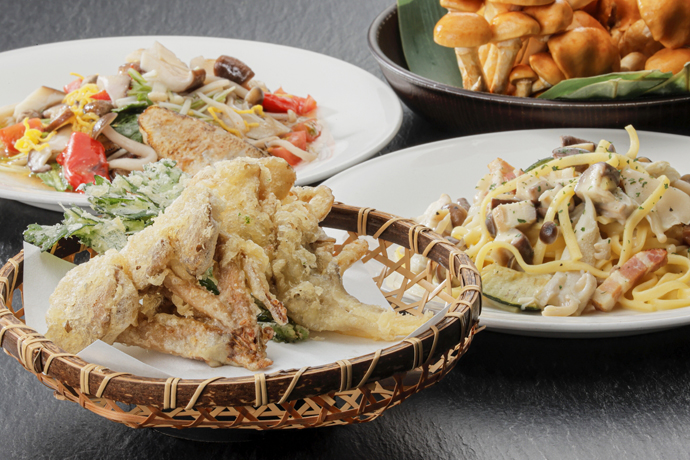９月～１１月　松茸土瓶蒸し＆福島牛すき焼き付き　きのこビュッ