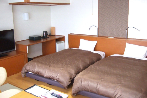 シャワーが付いているお部屋はコチラ