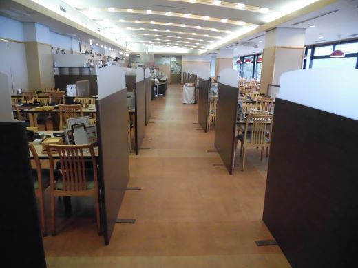東館　レストラン