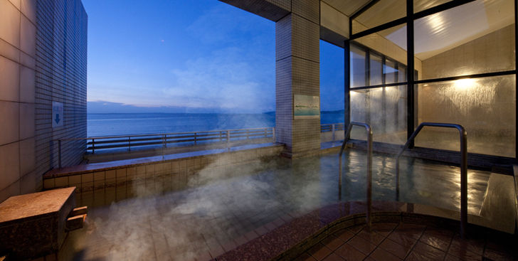 温泉大浴場