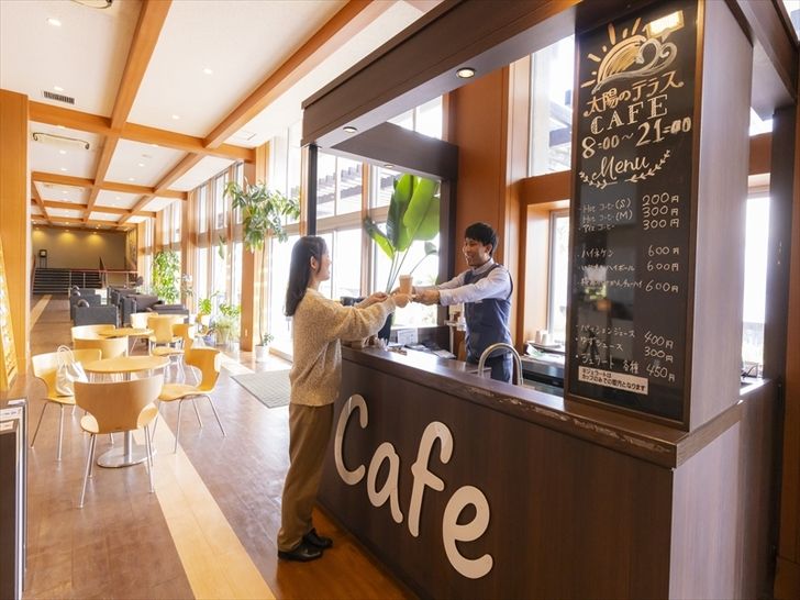 カフェ