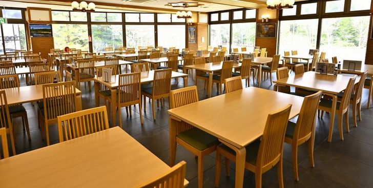 レストラン「カウベル」