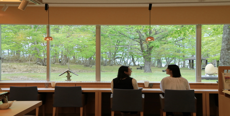 バードラウンジ　Bird Lounge