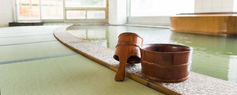 源泉かけ流し 温泉大浴場「知林の湯」