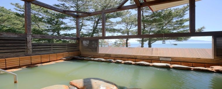 源泉かけ流し 指宿自慢の露天風呂