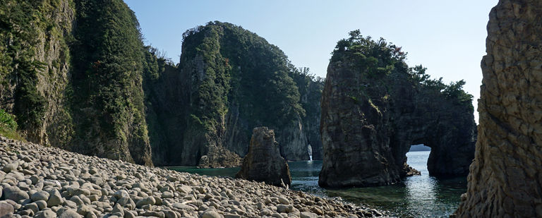 西伊豆の海岸線を歩く