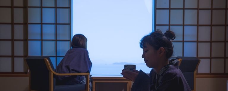 和室10畳【禁煙・バストイレ付き】Wi-Fi接続可能