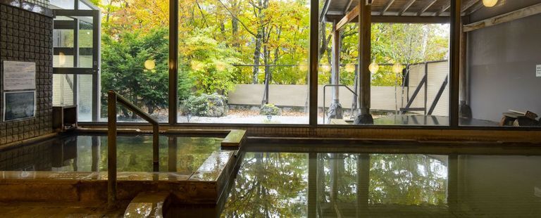 雲井の湯（露天風呂・内湯）