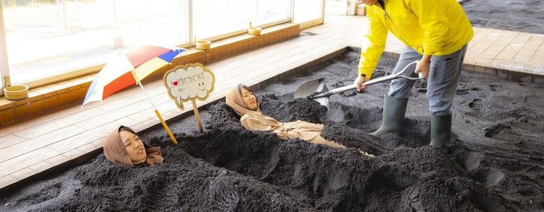 指宿名物砂むし温泉「癒砂（ゆさ）」