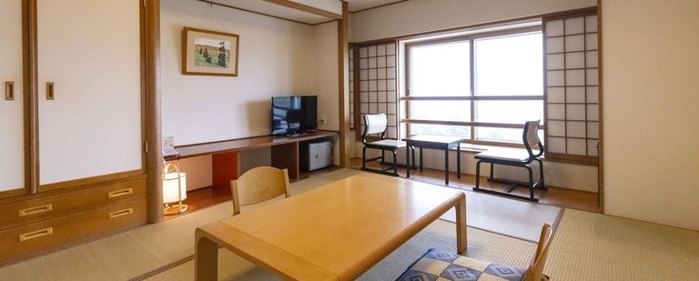 【西館・展望側】和室