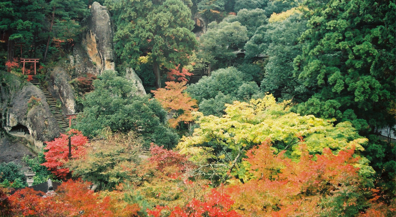 那谷寺（なたでら）