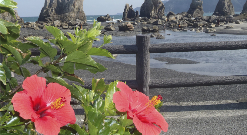 橋杭岩