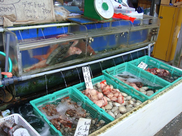 満幸商店（和歌山市加太）