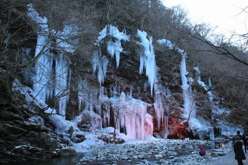三十槌の氷柱