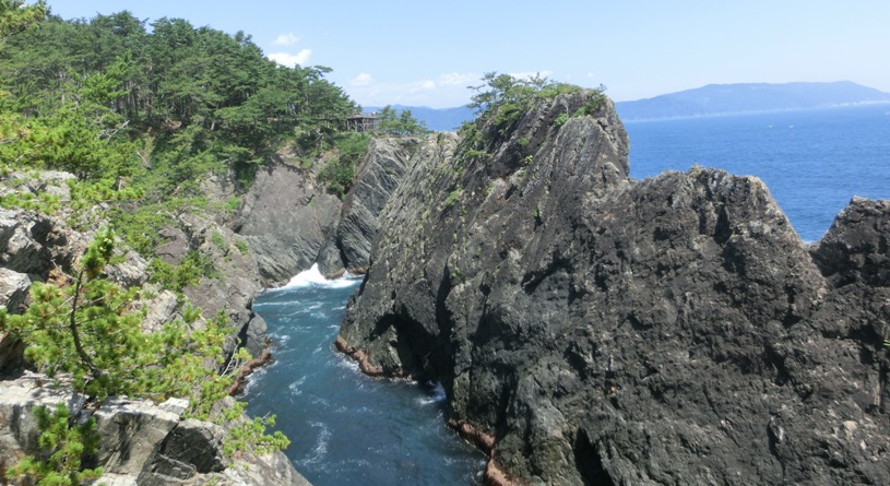 大船渡「乱曝谷（らんぼうや）」