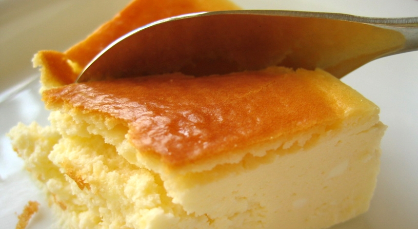 チーズケーキのチロル