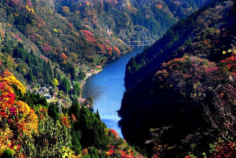 蘇陽峡（そようきょう）の紅葉