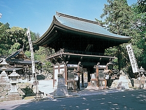 日牟禮(ひむれ)八幡宮