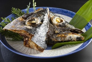 ”ホテルだからできる豪快な特別料理”『マグロの兜焼き（半身）』付き　房総食彩ビュッフェプラン