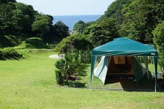 １日４組限定！手ぶらでキャンプ（食材なし）温泉入浴付きプラン【Coleman製テント】