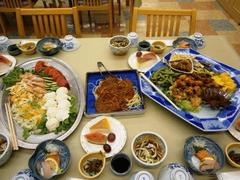 学生定食　～盛り込み料理コース～