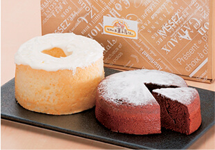 地元菓子店との コラボケーキ2種