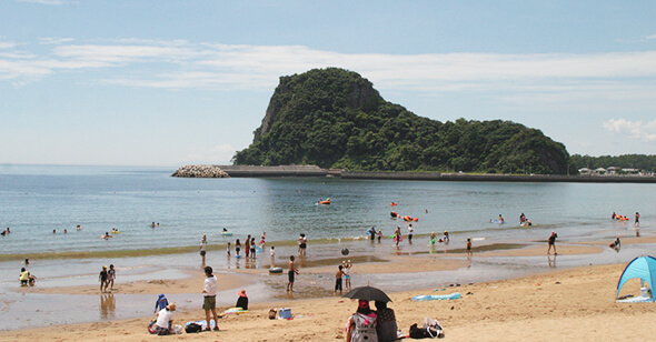 前浜海水浴場