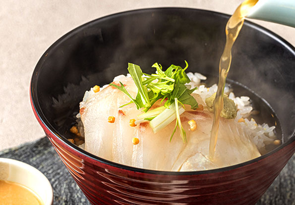 こだわり出汁の鯛茶漬け