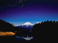 月の光／山村信彰