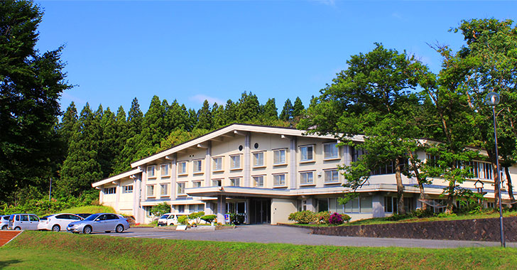 自然の中にも設備はしっかり! ホテルの敷地内で安心・安全