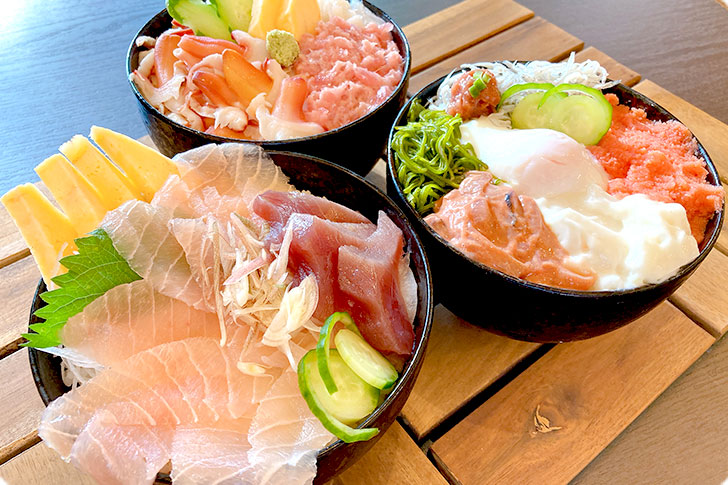 気仙沼の朝丼