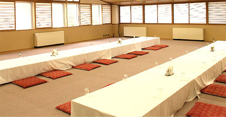 宴会場 イメージ