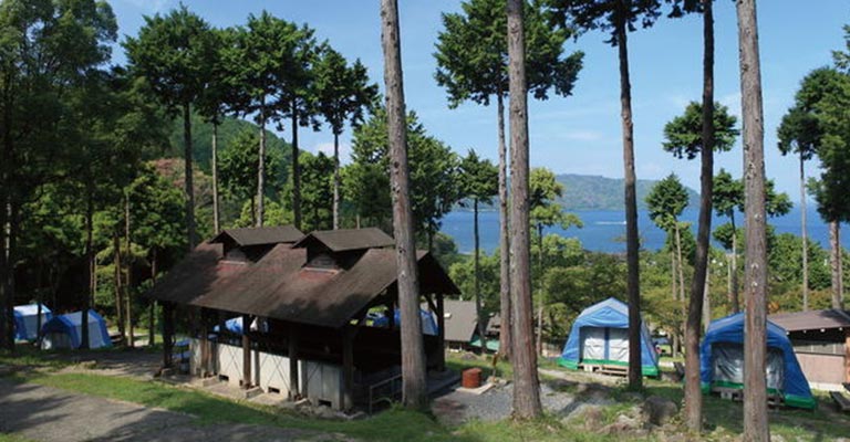 キャンプ場 イメージ