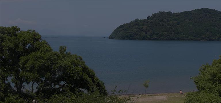 西館