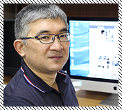 「カメラマン」編集部 中野八一